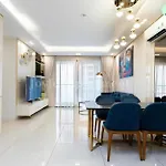 Joyful Apartment - Masteri Millennium - Free Infinity Pool